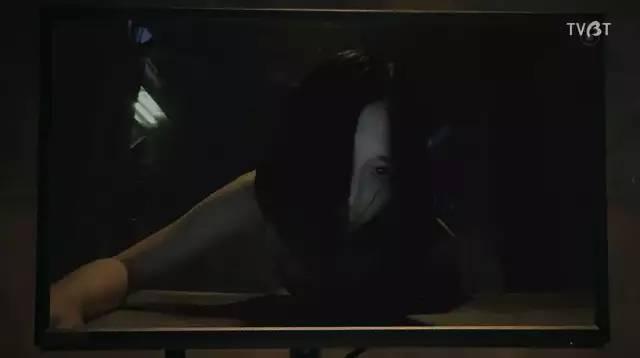 众人吃瓜视频,吃瓜视频背后的社会现象解析