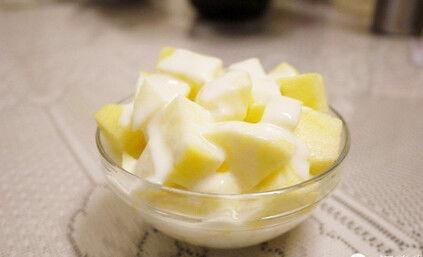 酸奶能和瓜一起吃吗,健康美味两不误