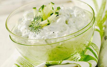 酸奶能和瓜一起吃吗,健康美味两不误