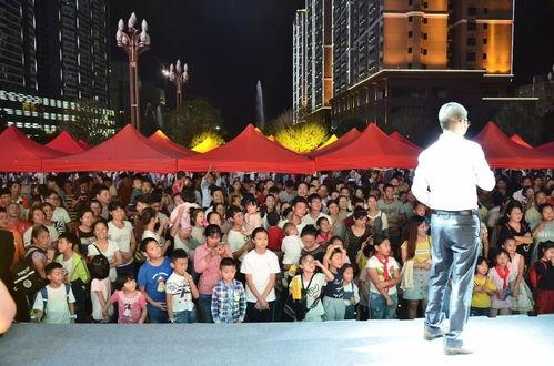 吃瓜现场气氛图片,吃瓜群众围观大事件