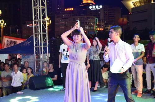 吃瓜现场气氛图片,吃瓜群众围观大事件