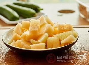 吃哈密瓜口渴