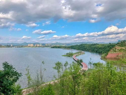 眉山天府新区吃瓜,瓜果飘香，美食地图探秘